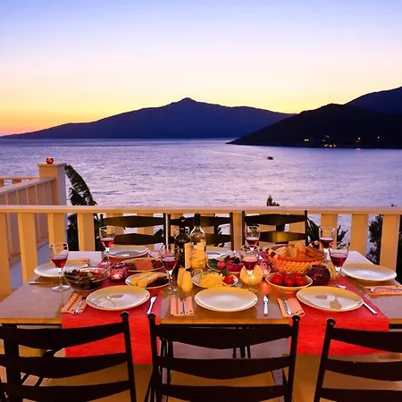 Seaside 4*