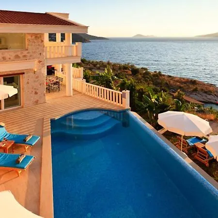 Seaside 4*